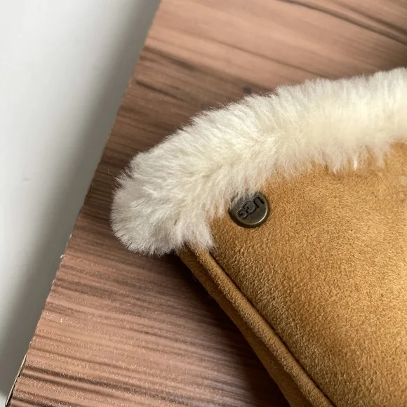 UGG Reversible headband?? hestnutn L/XL New /no tags Hats display picture 3